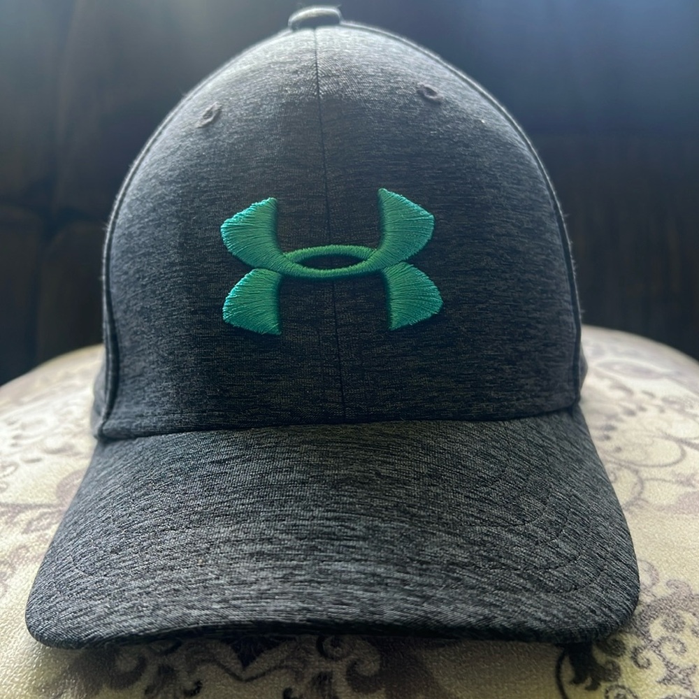 Under Armour youth hat